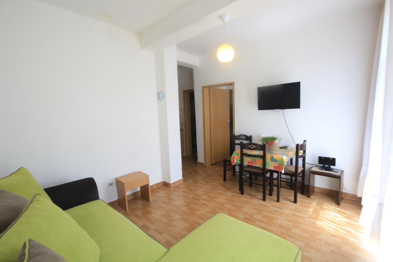 Apartments Olga Virpazar Exterior photo